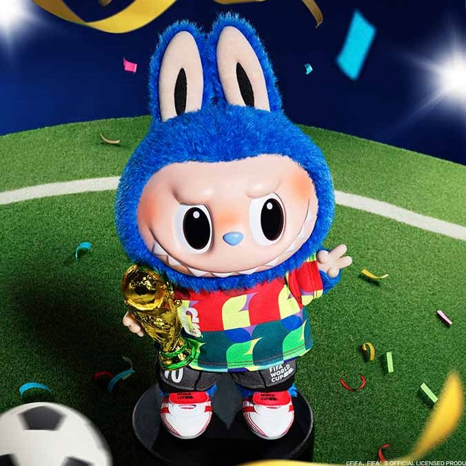 THE MONSTERS × FIFA SERIES-Catch the Win Vinyl Plush Doll