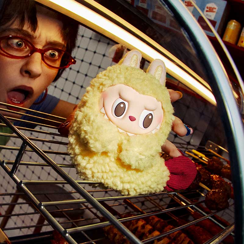 THE MONSTERS Wacky Mart Series-Earphone Case